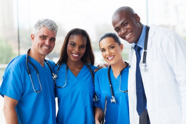 6 Reasons why being a healthcare professional in the UK is worth your time, money and effort